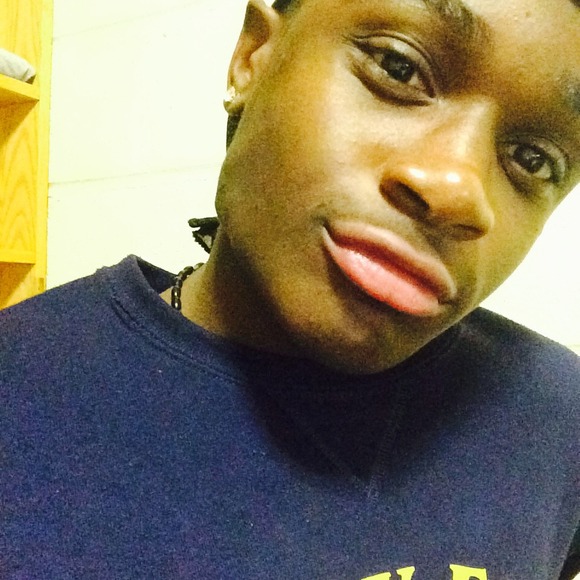 Profile Picture of Ernest Jallah (@juliogambino) on Poshmark