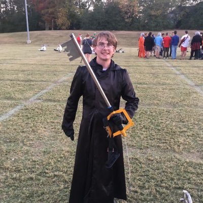 Profile Picture of Trey Moore (@GiratinaKyurem) on Twitter