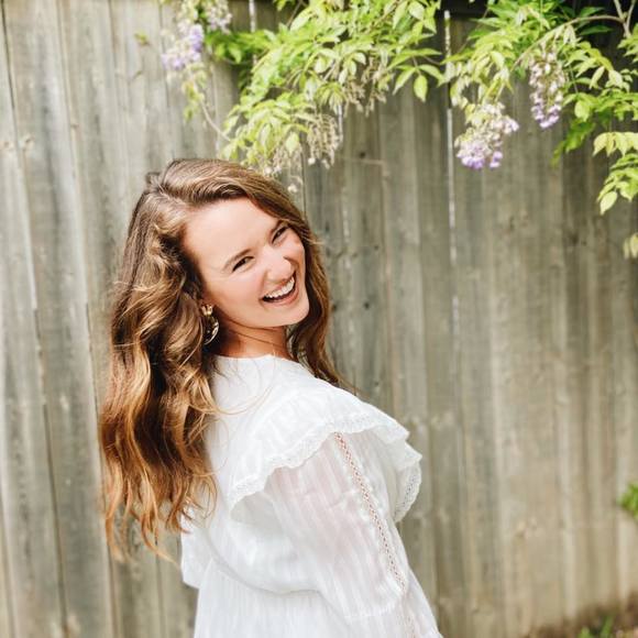 Profile Picture of Piper Rinehart (@piperdiaper) on Poshmark