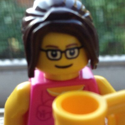 Profile Picture of Cynthia Mueller (@arcgrrl) on Twitter