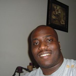 Profile Picture of Bernard Dees (@dizzlemansr) on Myspace