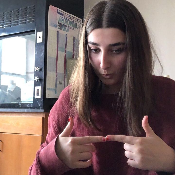 Profile Picture of kat 🤡 (@kate.mcelhinney) on Tiktok