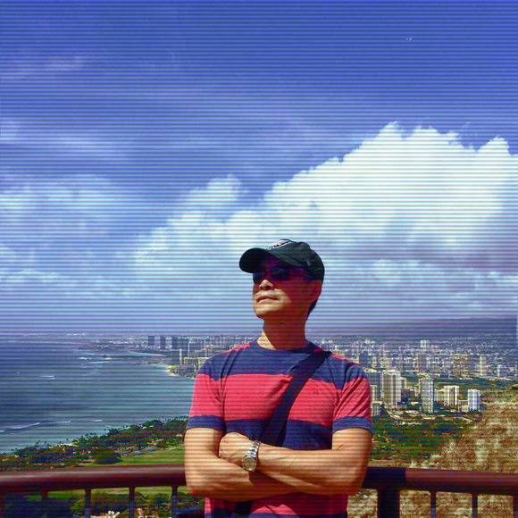 Profile Picture of Paul Chen (@hchen91803) on Poshmark