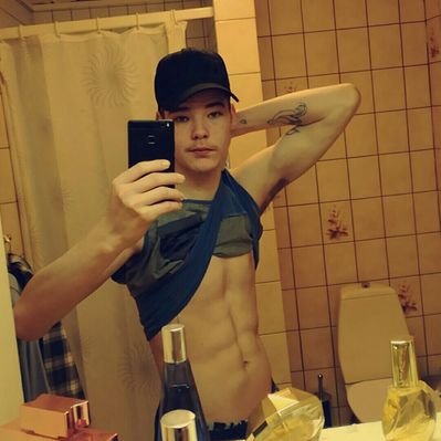 Profile Picture of Alexander Petersen (@AlexMiller9461) on Twitter