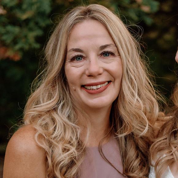 Profile Picture of Denise Gaskell (@denisegaskell) on Poshmark