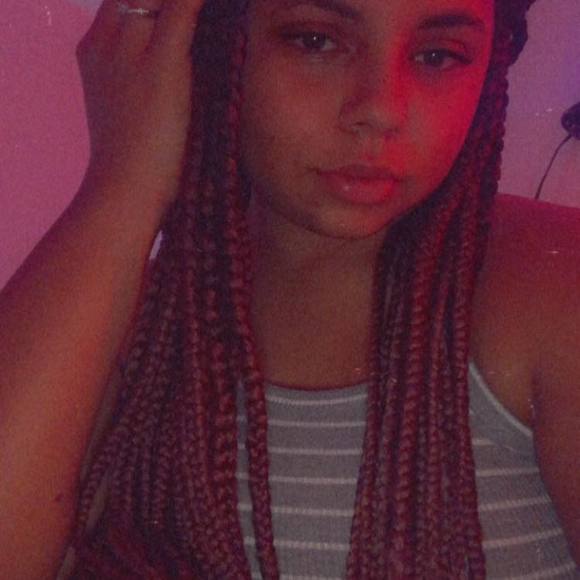 Profile Picture of Rüby Döügläs (@mrs_douglas1115) on Poshmark