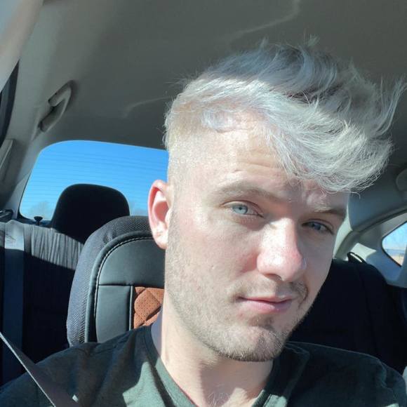 Profile Picture of Jerry Chapman (@hypnyx) on Poshmark