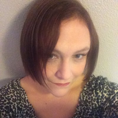 Profile Picture of Dawn Coe (@dawncoe1977) on Twitter