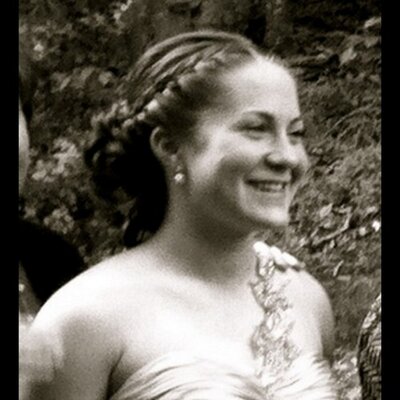 Profile Picture of Hannah Rudd (@hkr93) on Twitter