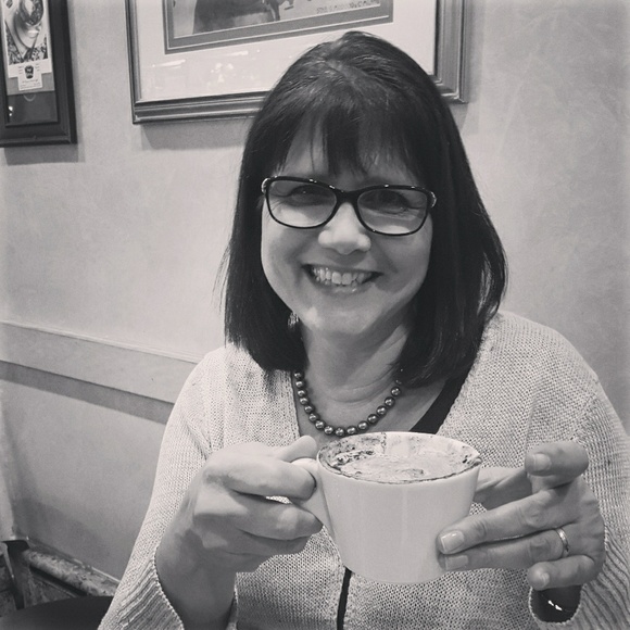 Profile Picture of Paula Tucker (@paulatucker1963) on Poshmark