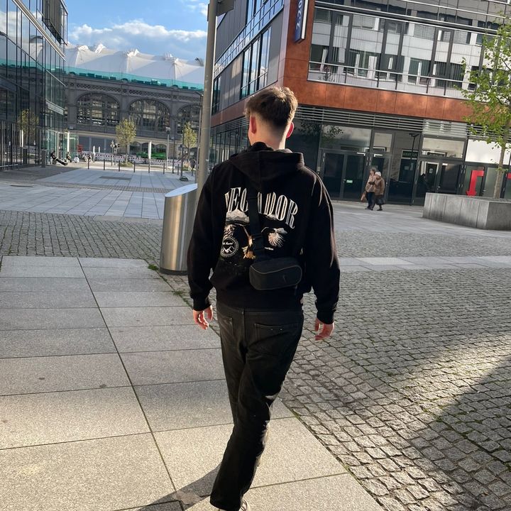 Profile Picture of Tom.pls (@tom.pls) on Tiktok