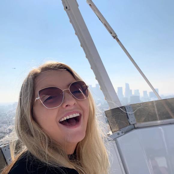 Profile Picture of Emma Ferdig (@emferdig) on Poshmark
