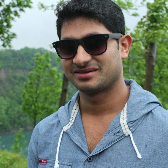 Profile Picture of Suresh Shetty (@shettysuresh) on Poshmark