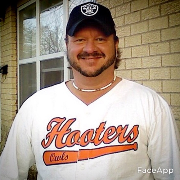 Profile Picture of Shawn Barron (@reddog73) on Poshmark