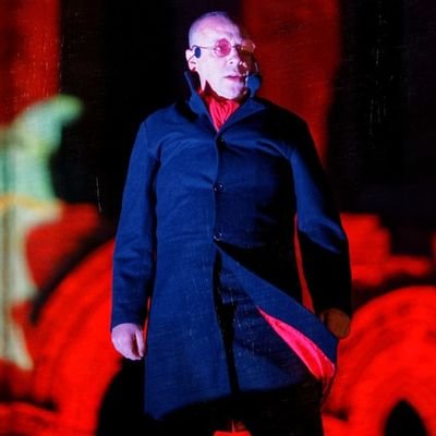 Profile Picture of Richard Hollick (@Itsonlypretend) on Twitter