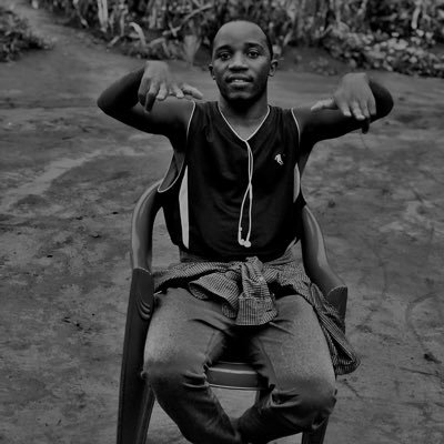 Profile Picture of Lucas Mhela (@RhinoBoe) on Twitter