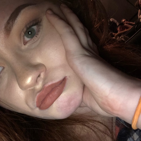 Profile Picture of Jade Adams (@ja020223) on Poshmark