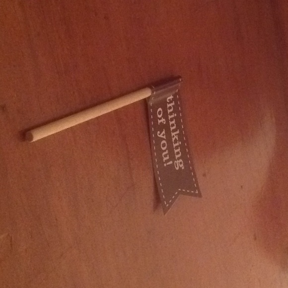 Profile Picture of James Bosley (@jb4015) on Poshmark