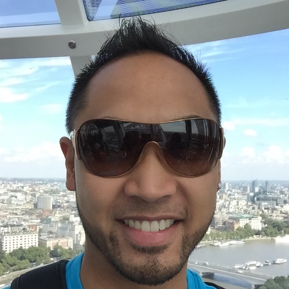 Profile Picture of Chris Policarpio (@crispy09) on Poshmark