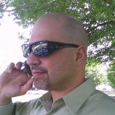 Profile Picture of Bruce Berger (@Cheezeberger70) on Twitter