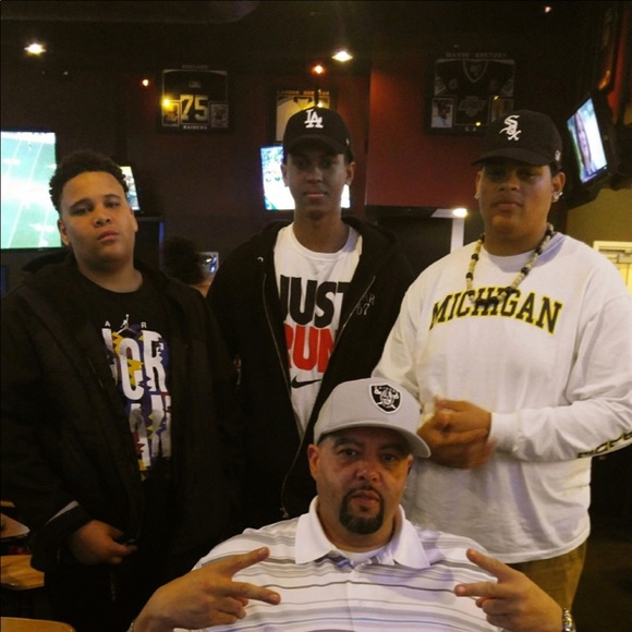 Profile Picture of Ronald Simms (@ronaldsimms) on Poshmark