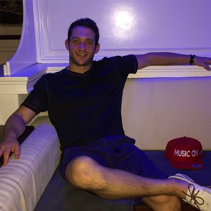 Scotty D - Tiktok Profile Picture of Scotty D (@scottydeee) on Tiktok