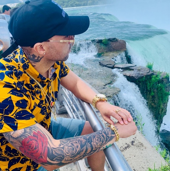 Profile Picture of Daurin Mejias salas (@daurinchampion1) on Poshmark