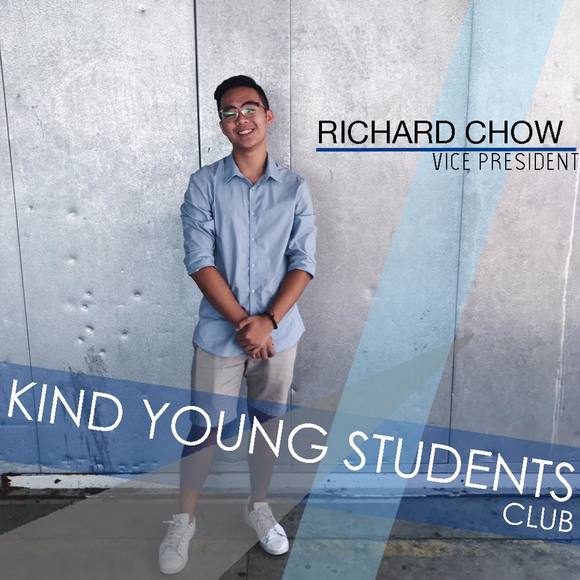 Profile Picture of Richard Chow (@chowrichard456) on Poshmark