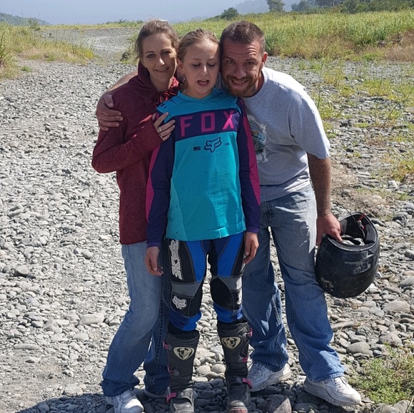 Profile Picture of Hope Watson (@hopetastic) on Poshmark