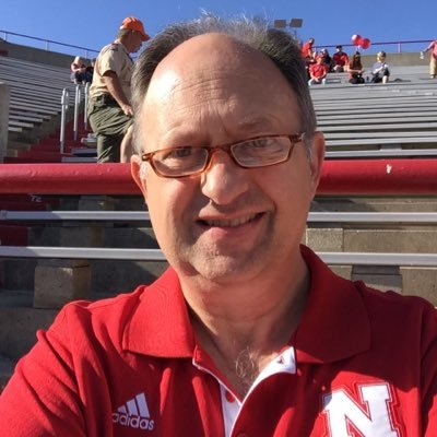 Profile Picture of John Larson (@jslarso) on Twitter