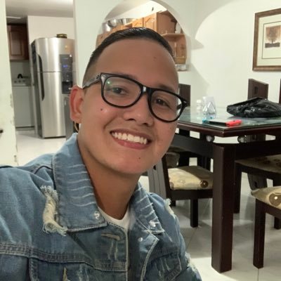 Profile Picture of Kevin Zhen (@kevinzhen14) on Twitter