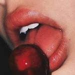 Profile Picture of Nadia Tkachenko (@mademoiselle_espoir_) on Instagram