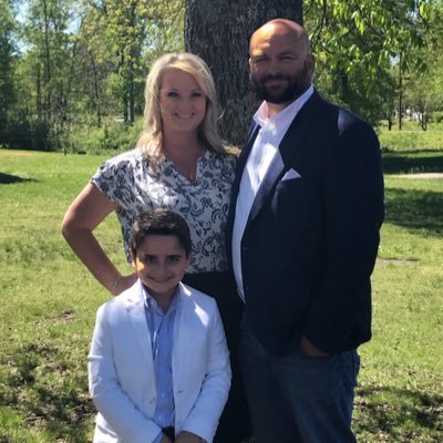 Profile Picture of Ami Freeman (@ami_5456) on Twitter