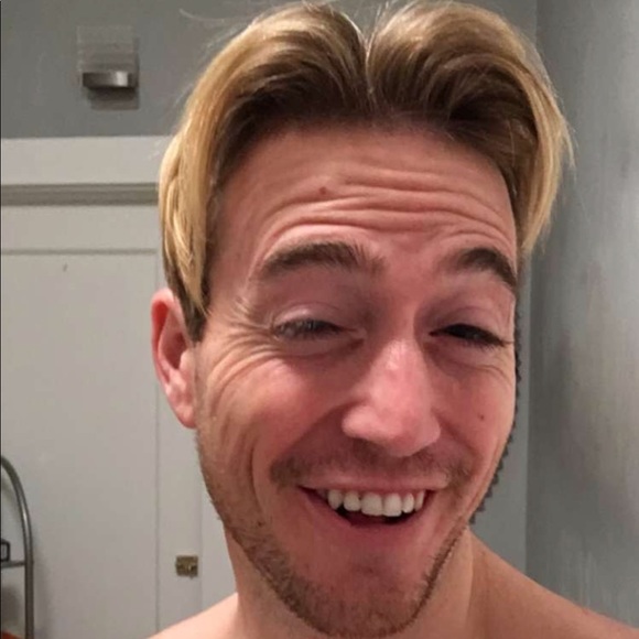 Profile Picture of Christian Bramwell (@cmbramwell) on Poshmark