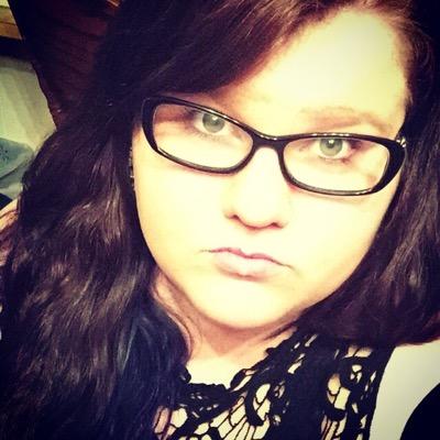 Profile Picture of Amber Nicole Peeples (@PeeplesNicole) on Twitter