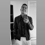 Profile Picture of 𝓙𝓸𝓷𝓪𝓽𝓱𝓪𝓷 𝓡𝓸𝓭𝓻𝓲𝓰𝓾𝓮𝔃 (@jarb.fit) on Instagram