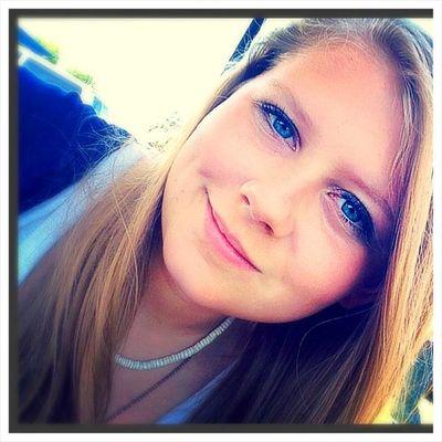 Profile Picture of Katie Schaefer (@KatieRose2798) on Twitter
