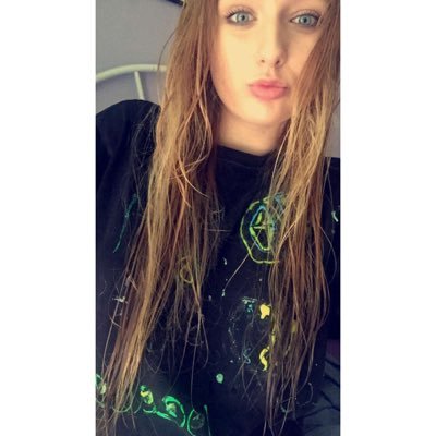 Profile Picture of Alexis Spring (@lexi_spring13) on Twitter