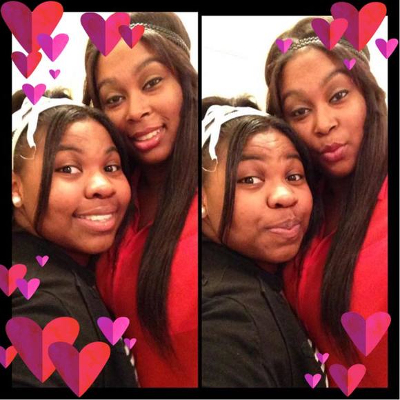 Profile Picture of Vera Richardson (@verarichardson) on Poshmark