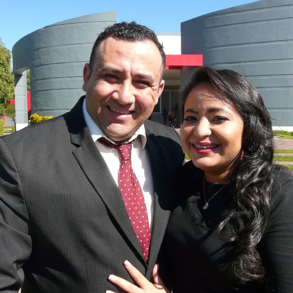 Peter Alvarado - Poshmark Profile Picture of Peter Alvarado (@peteralvarado) on Poshmark