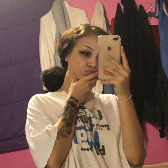 Profile Picture of Tyler Kunkel (@832ty) on Poshmark