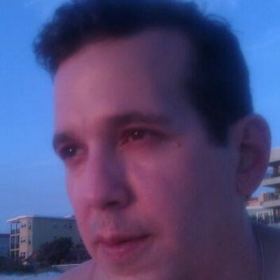 Profile Picture of Brian.aviles (@bavelez) on Twitter