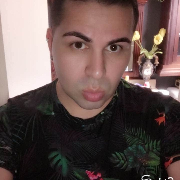 Profile Picture of Hugo Herrera (@copan1978) on Poshmark