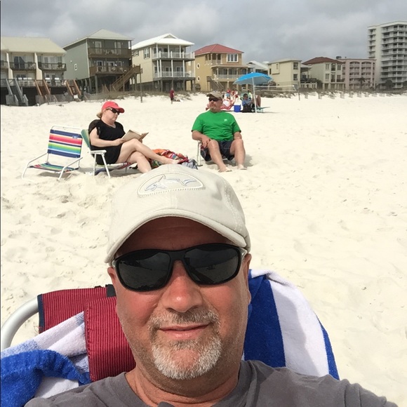 Profile Picture of Kevin Niles (@noodles1980) on Poshmark