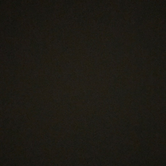 Profile Picture of Giselle Guzman (@giigiiguzman) on Poshmark