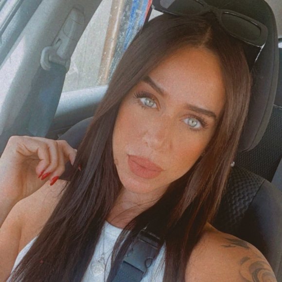 Profile Picture of Tali Saparov (@taltalitas) on Poshmark