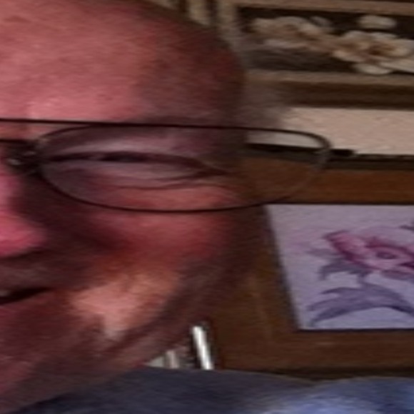 Profile Picture of Jim Howell (@jtomas) on Poshmark
