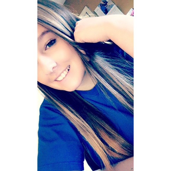 Profile Picture of Betty-lynn Appleton (@bettylynn3) on Poshmark