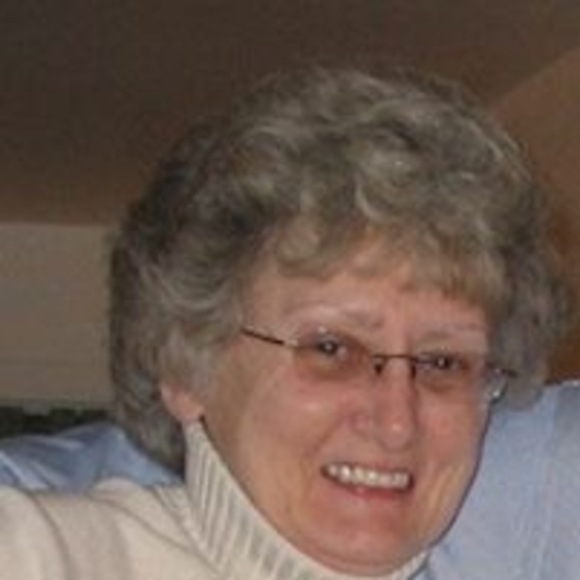 Profile Picture of Regina Keaveney joseph (@reginajoseph3) on Poshmark