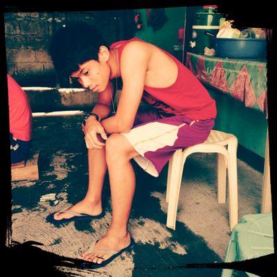 Profile Picture of Mark James Frago (@Jameselsie15) on Twitter